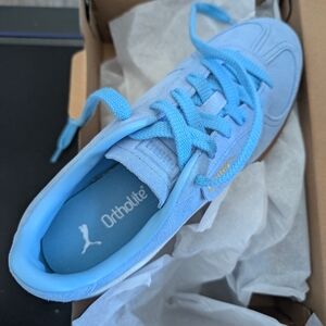 Puma  Blue Sneakers